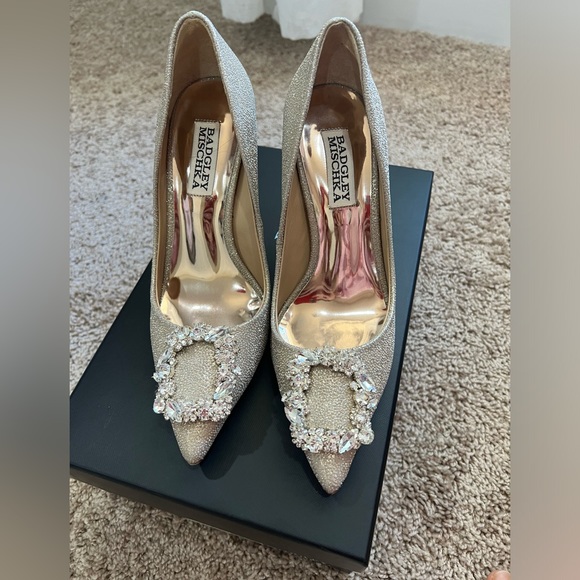 Badgley Mischka 4” Heels - Size 5.5 - Picture 1 of 2